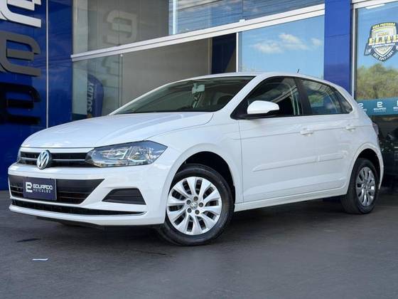 VOLKSWAGEN POLO 1.0 MPI TOTAL FLEX MANUAL VOLKSWAGEN POLO 1.0 MPI TOTAL FLEX MANUAL